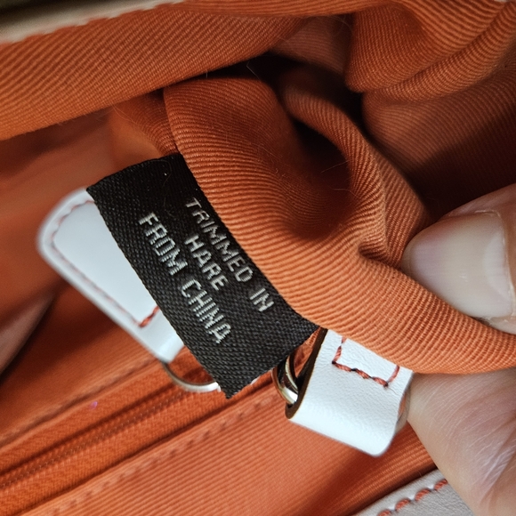 Coach White Leather and Fur Ski Pack Shoulder Bag - Picture 14 of 16